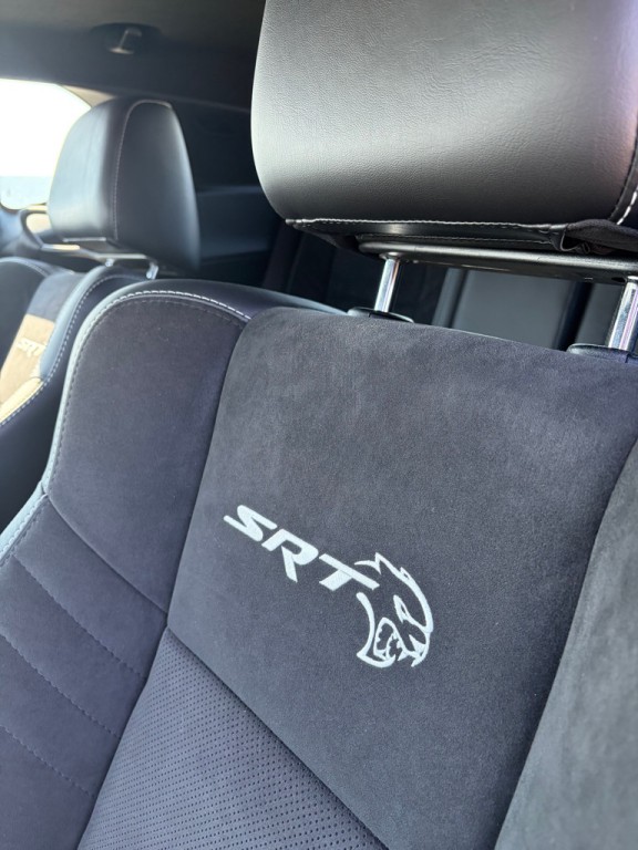 2023 Dodge Challenger Image 5