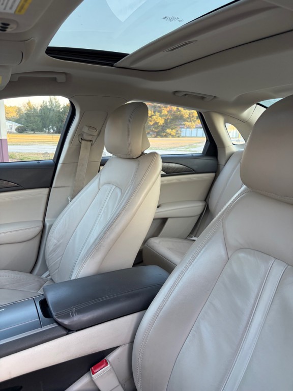 2018 Lincoln MKZ Image 4