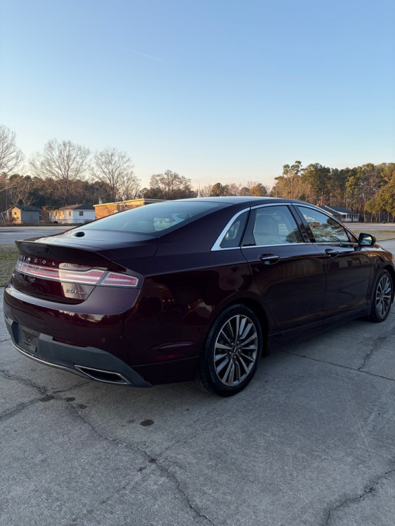 2018 Lincoln MKZ Image 10