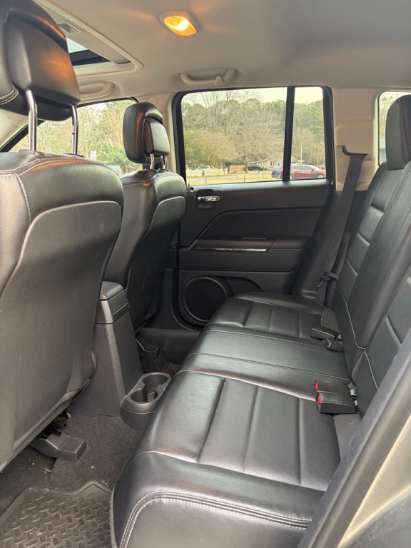 2012 Jeep Compass Image 5