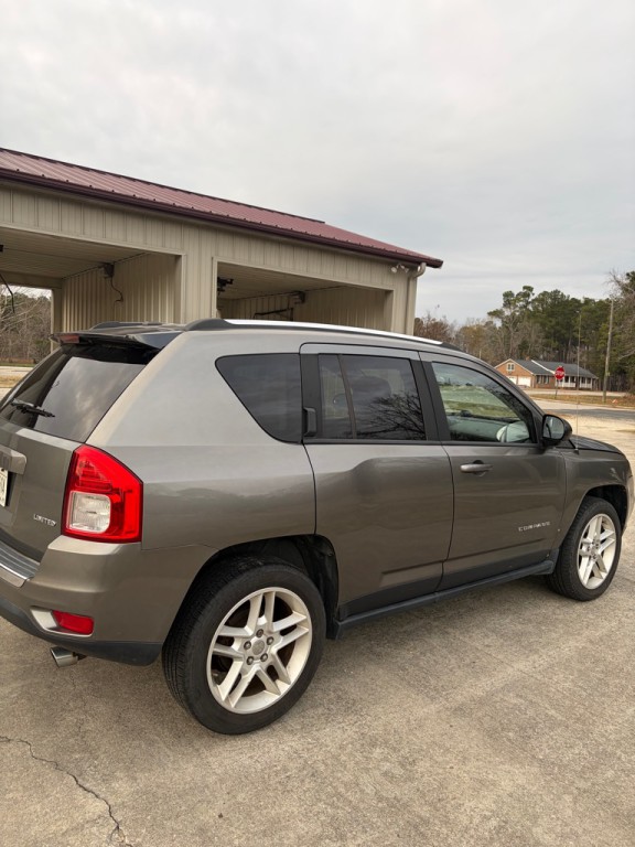 2012 Jeep Compass Image 8