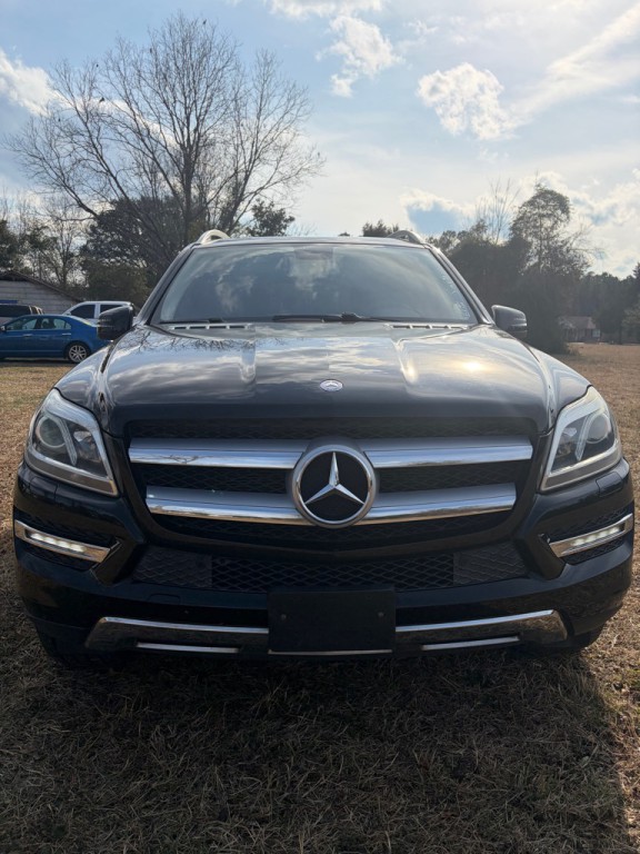 2013 Mercedes-Benz GL-Class Image 2