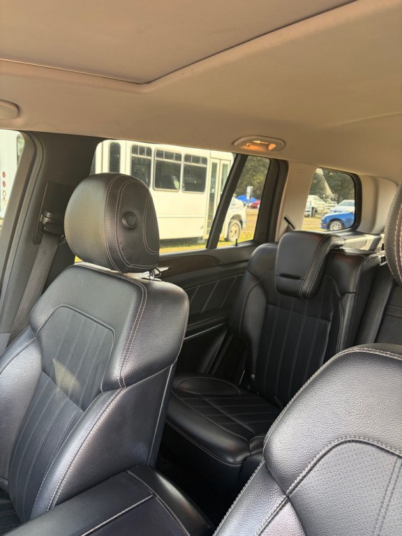 2013 Mercedes-Benz GL-Class Image 6