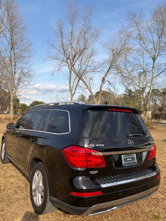 2013 Mercedes-Benz GL-Class Image 8