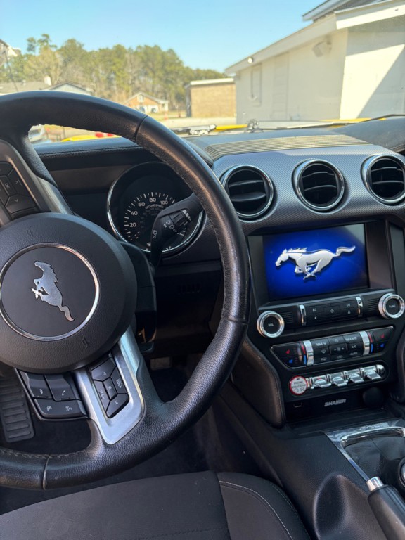 2016 Ford Mustang Image 8