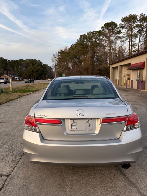 2012 Honda Accord Image 9
