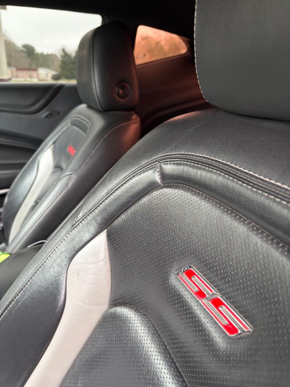 2016 Chevrolet Camaro Image 7