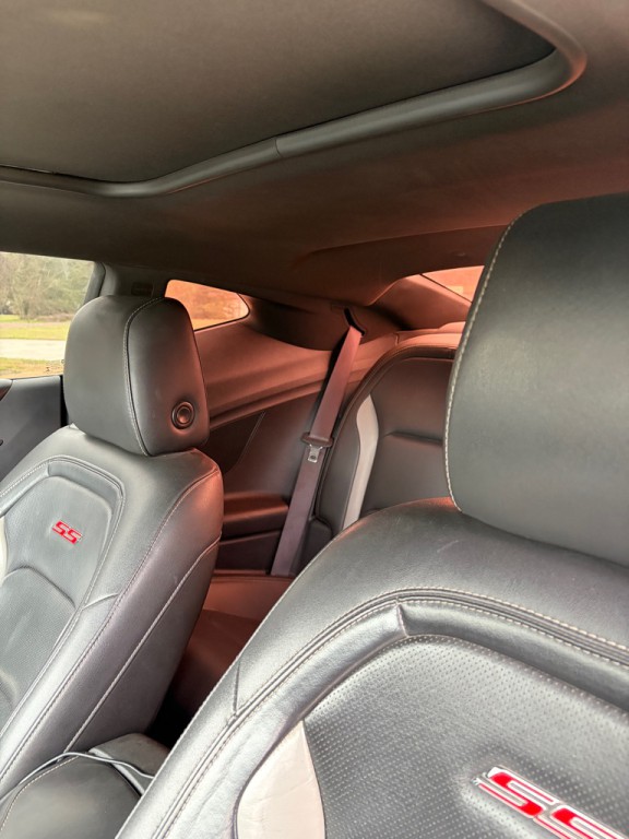 2016 Chevrolet Camaro Image 8