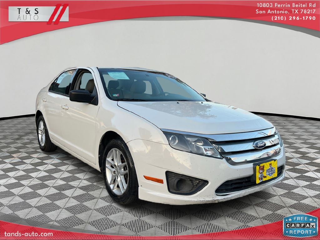 2012 Ford Fusion Image 1