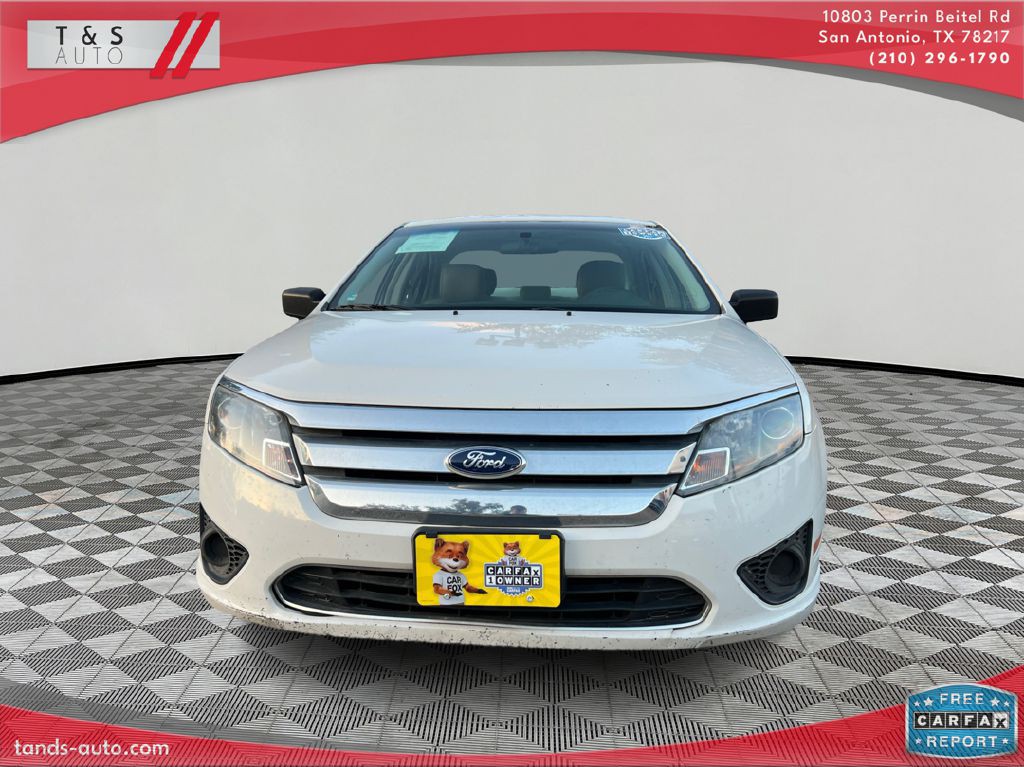 2012 Ford Fusion Image 2