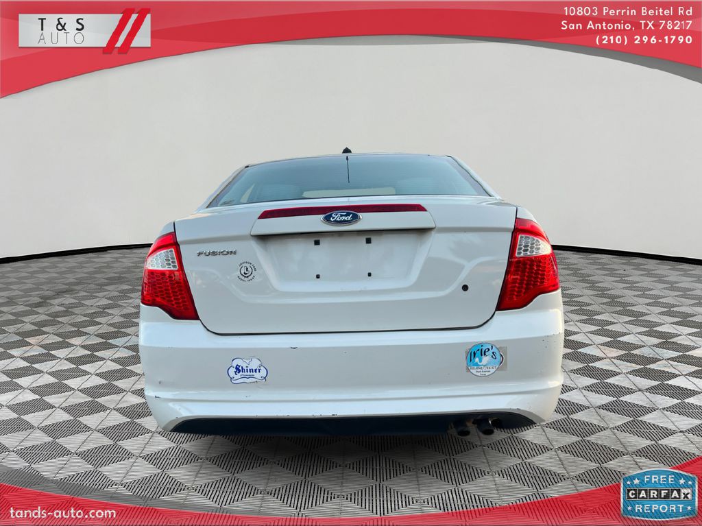 2012 Ford Fusion Image 6