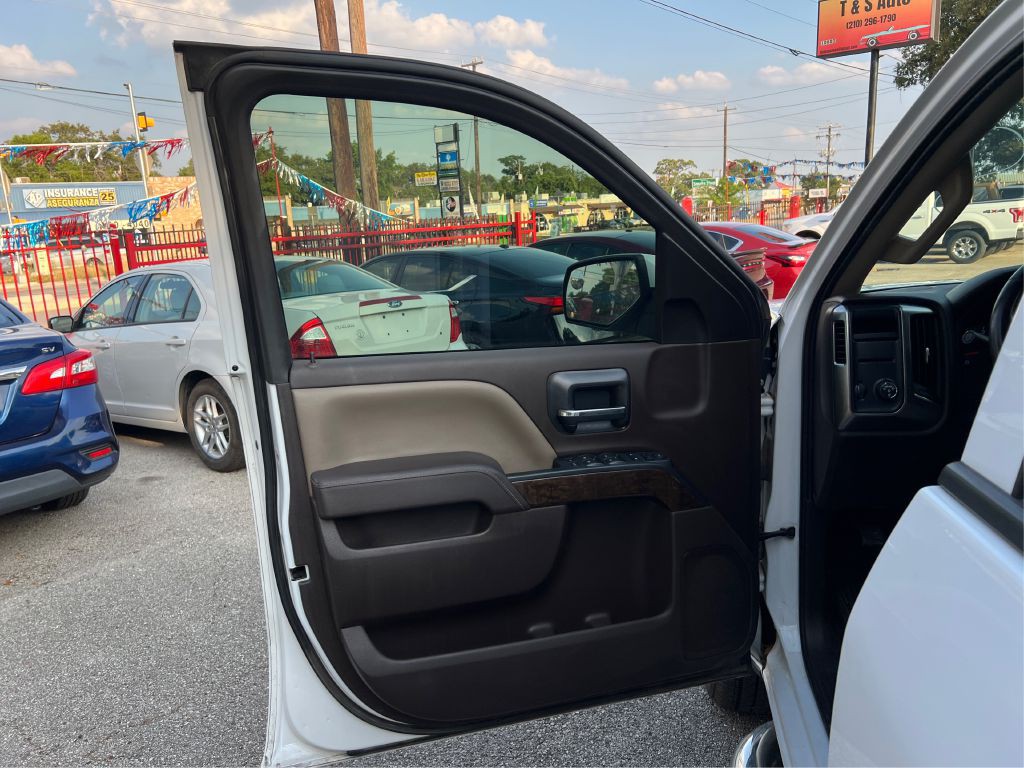 2015 Chevrolet Silverado 1500 Image 18