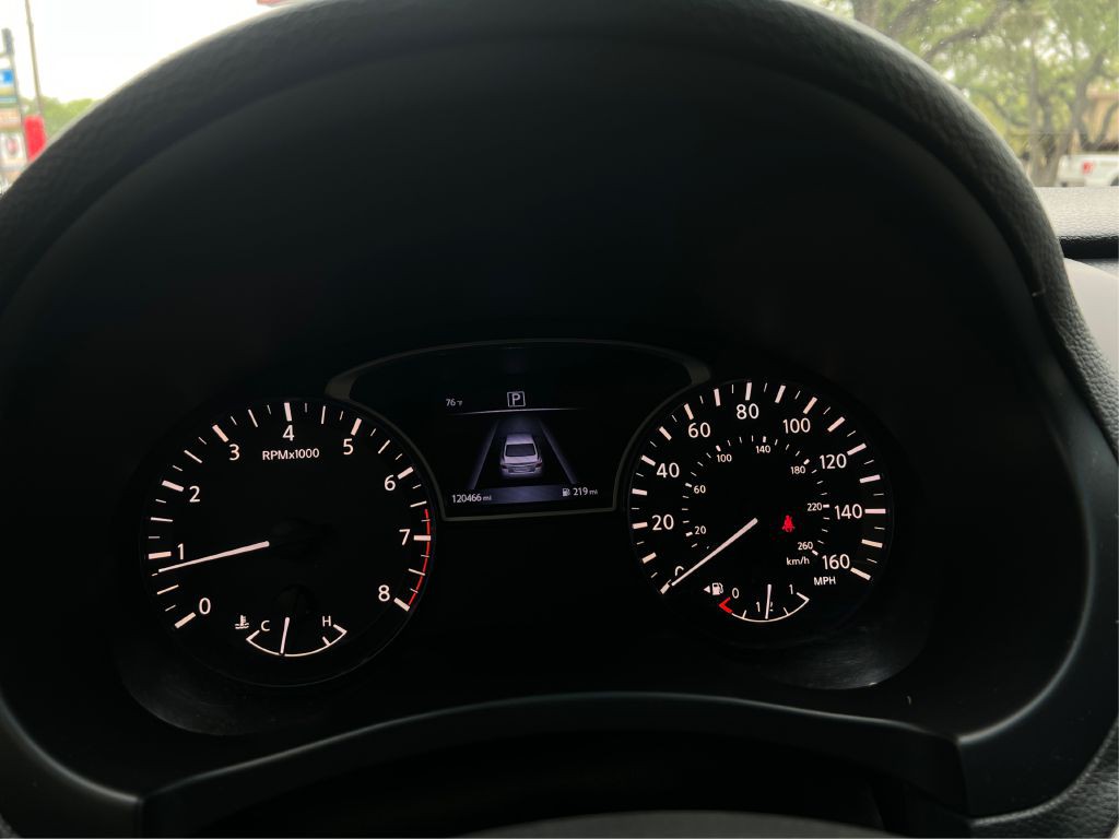 2017 Nissan Altima Image 15