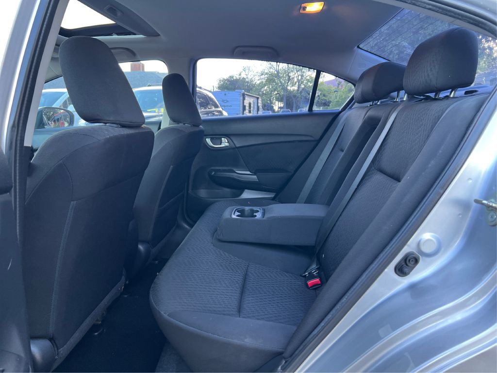 2015 Honda Civic Image 10
