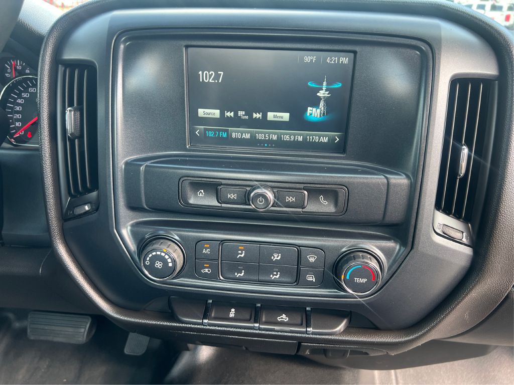 2018 Chevrolet Silverado 1500 Image 11