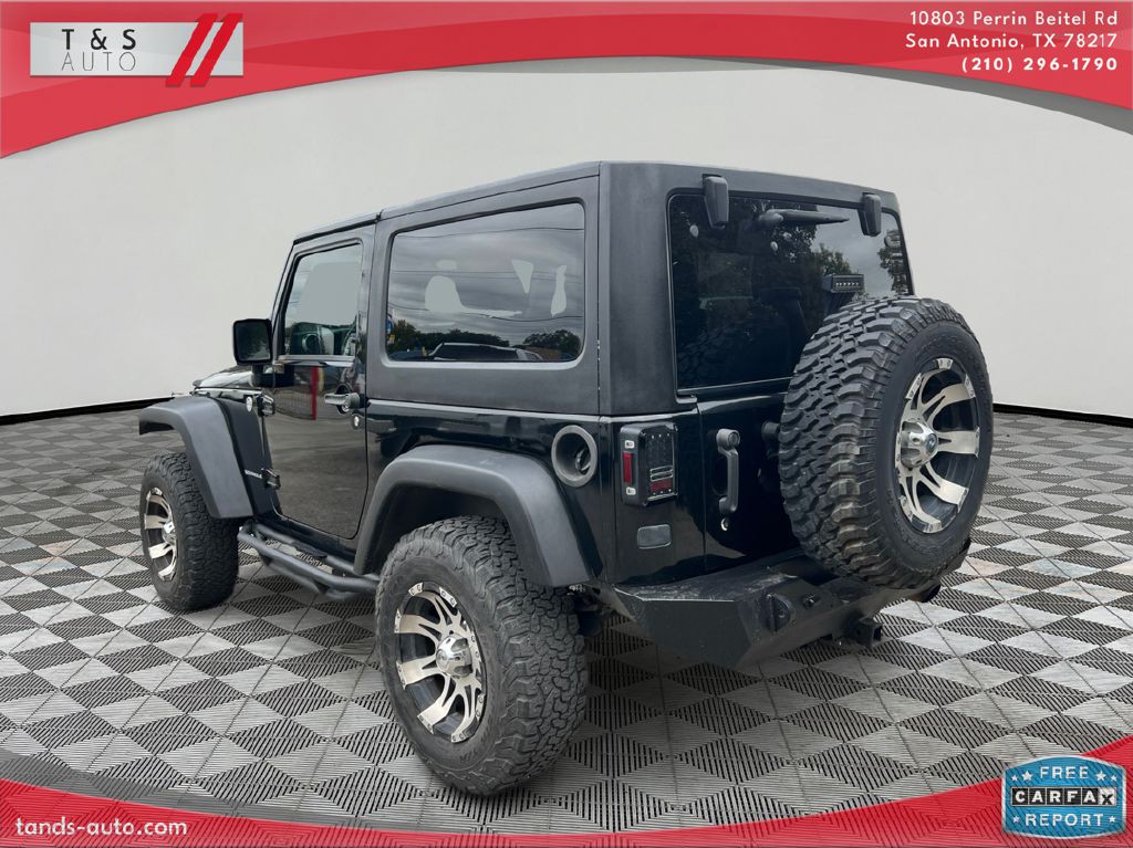 2013 Jeep Wrangler Image 5