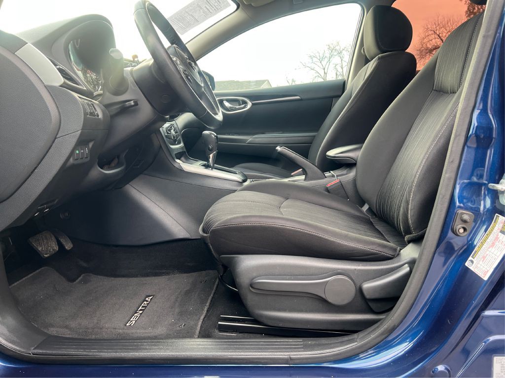 2018 Nissan Sentra Image 9