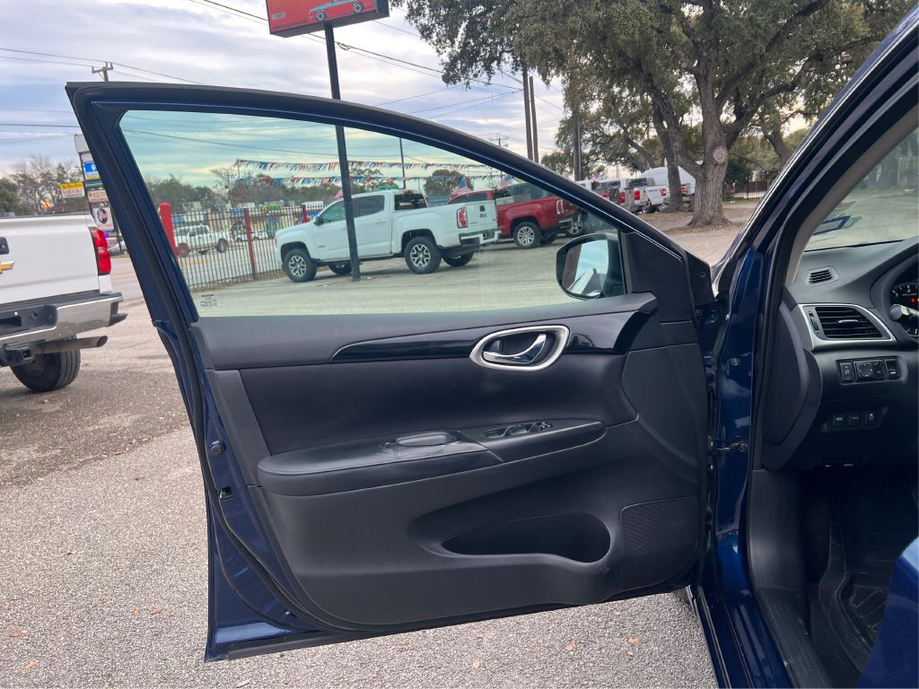 2018 Nissan Sentra Image 18
