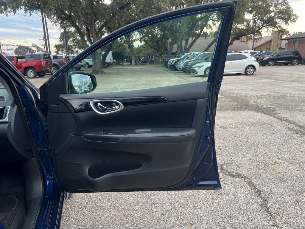 2018 Nissan Sentra Image 19