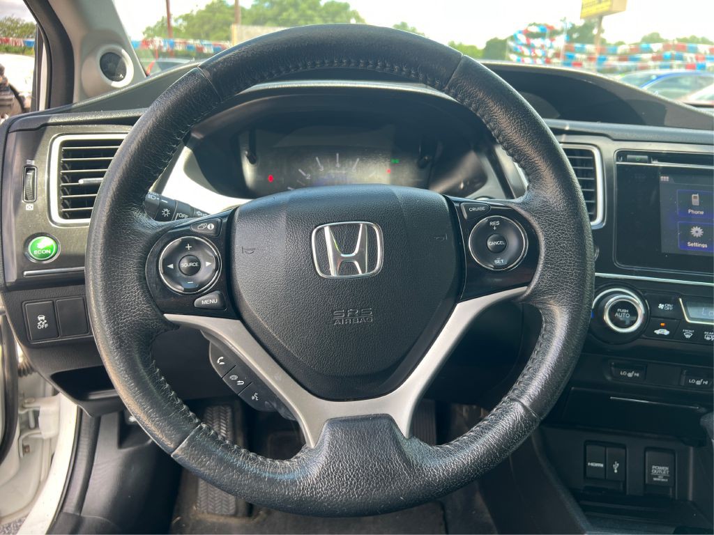 2015 Honda Civic Image 17