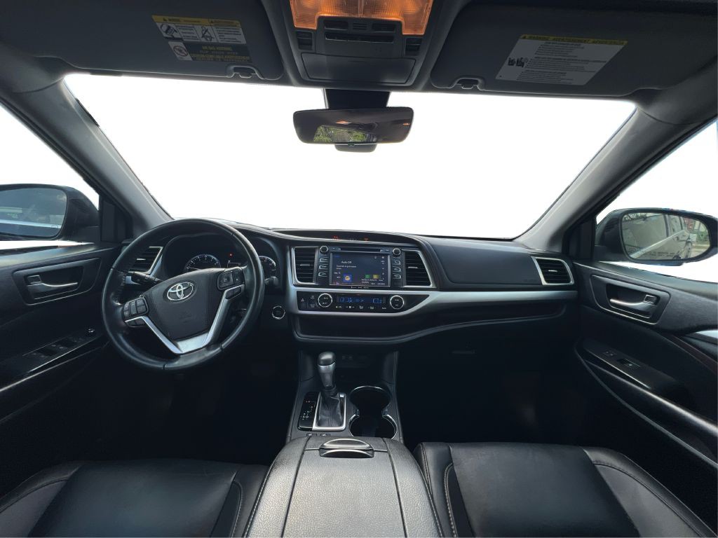 2019 Toyota Highlander Image 22