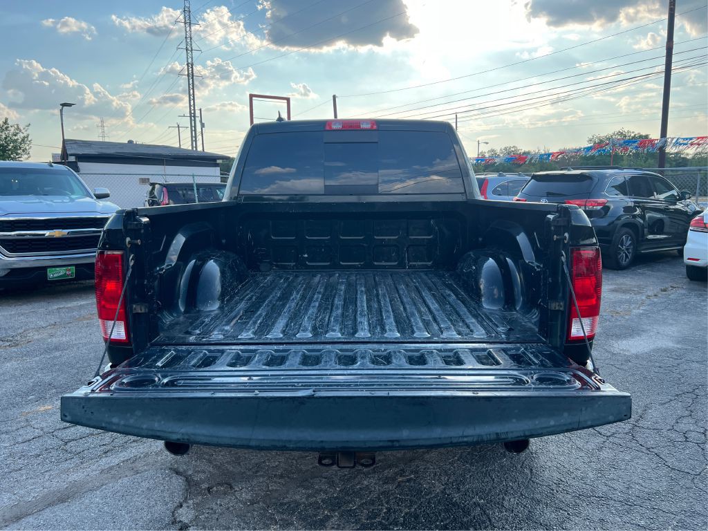 2017 RAM 1500 Image 9