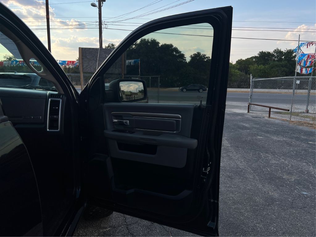 2017 RAM 1500 Image 20