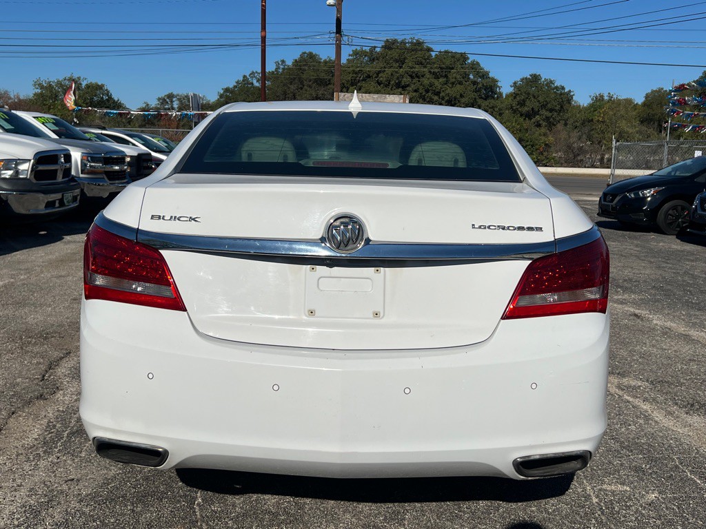 2014 Buick Lacrosse Image 5