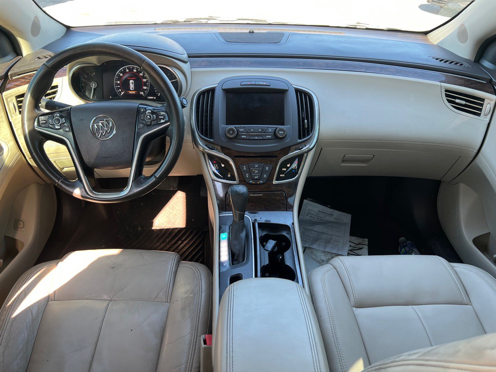 2014 Buick Lacrosse Image 9