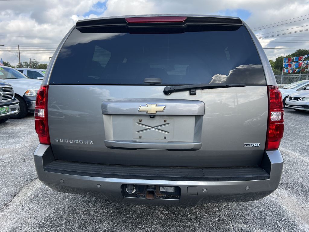 2007 Chevrolet Suburban Image 5