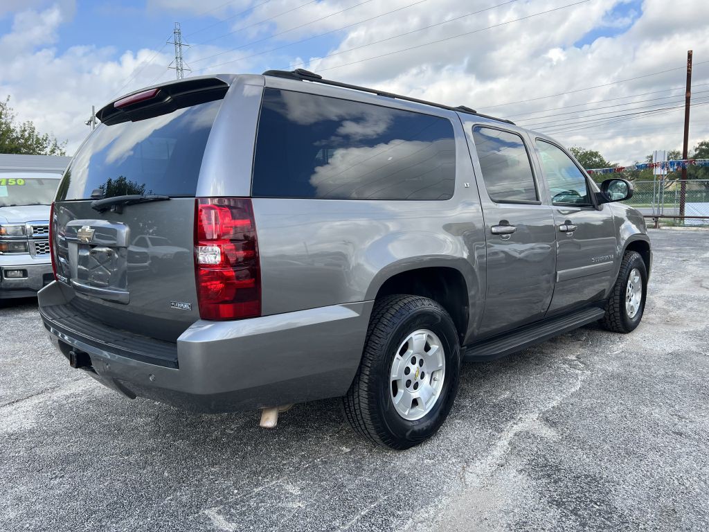 2007 Chevrolet Suburban Image 6