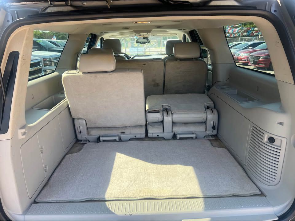 2007 Chevrolet Suburban Image 21