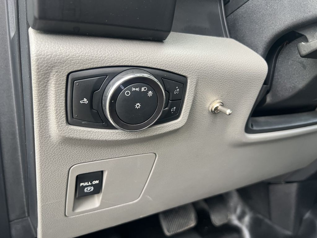 2017 Ford F-150 Image 20