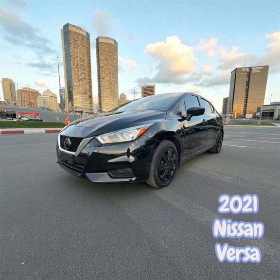 2021 Nissan Versa Image 5