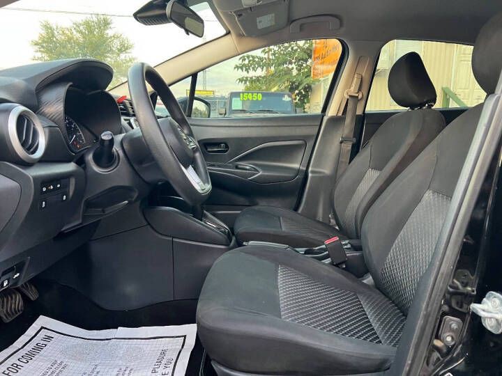 2021 Nissan Versa Image 20