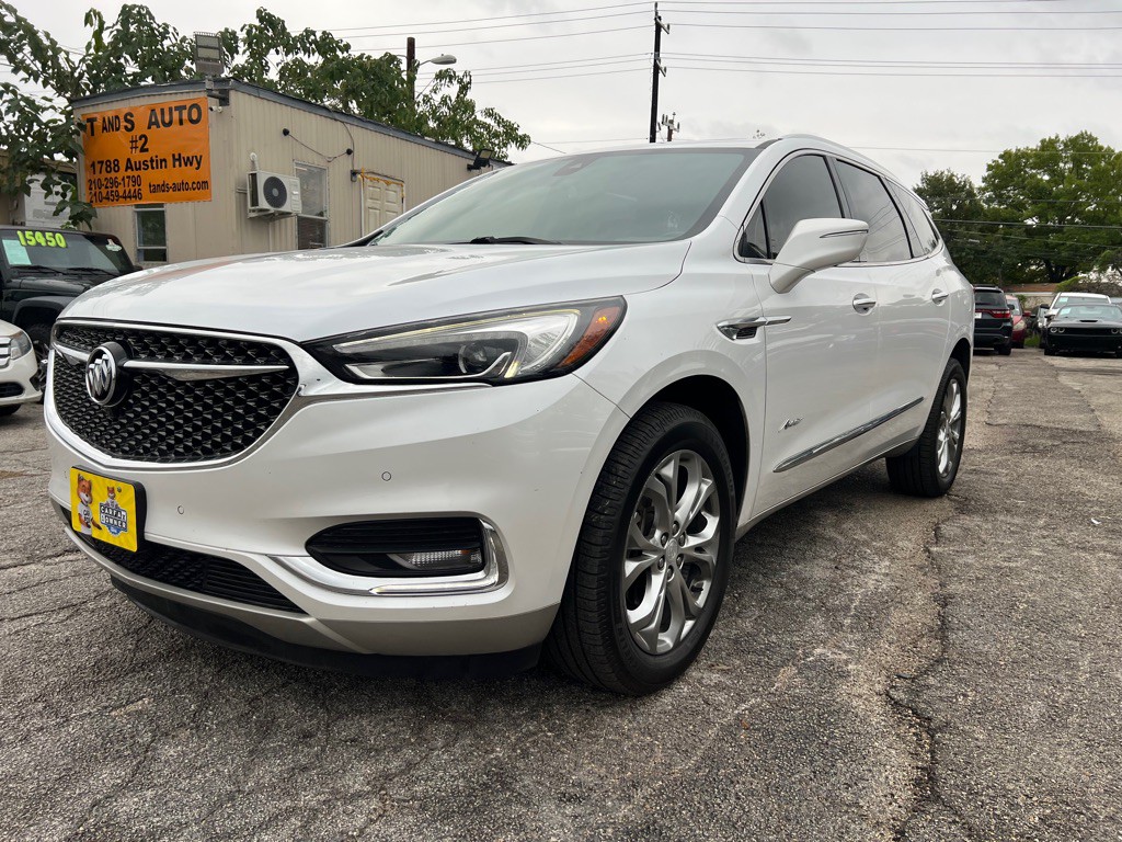 2018 Buick Enclave Image 3