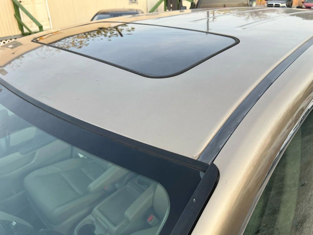 2011 Honda Odyssey Image 22