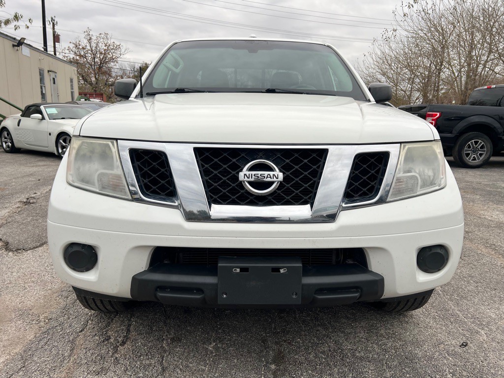2018 Nissan Frontier Image 24