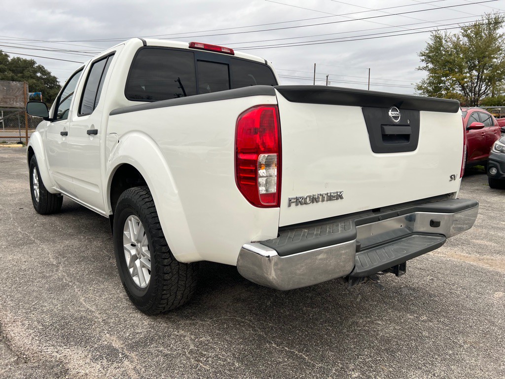 2018 Nissan Frontier Image 26