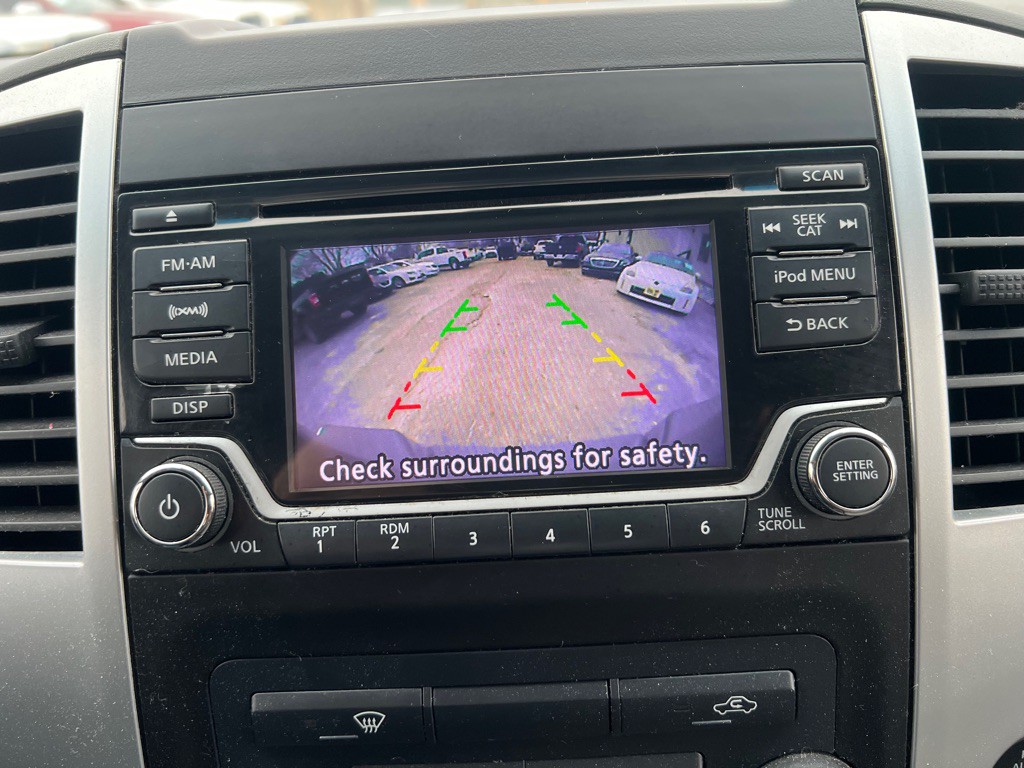 2018 Nissan Frontier Image 37