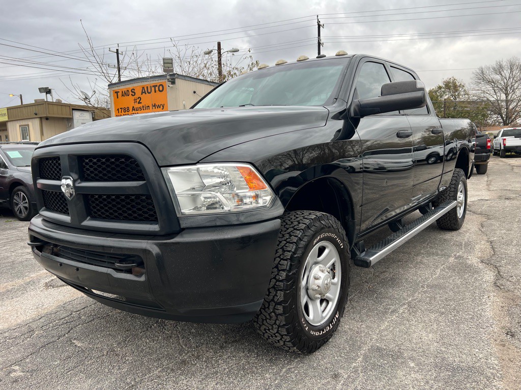 2016 RAM 2500 Image 3