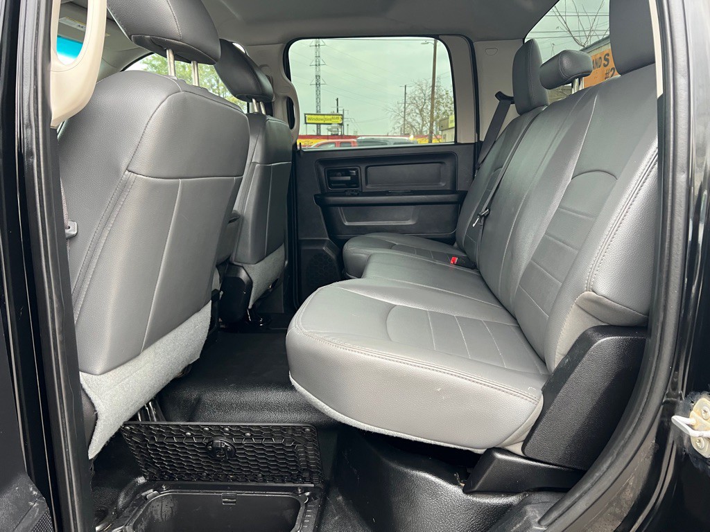 2016 RAM 2500 Image 16