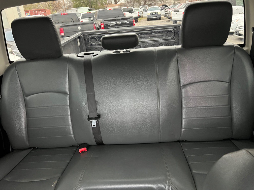 2016 RAM 2500 Image 17