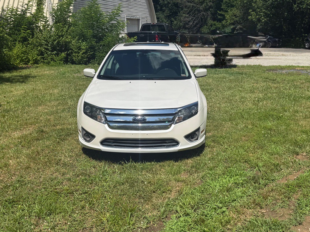 2012 Ford Fusion Image 2