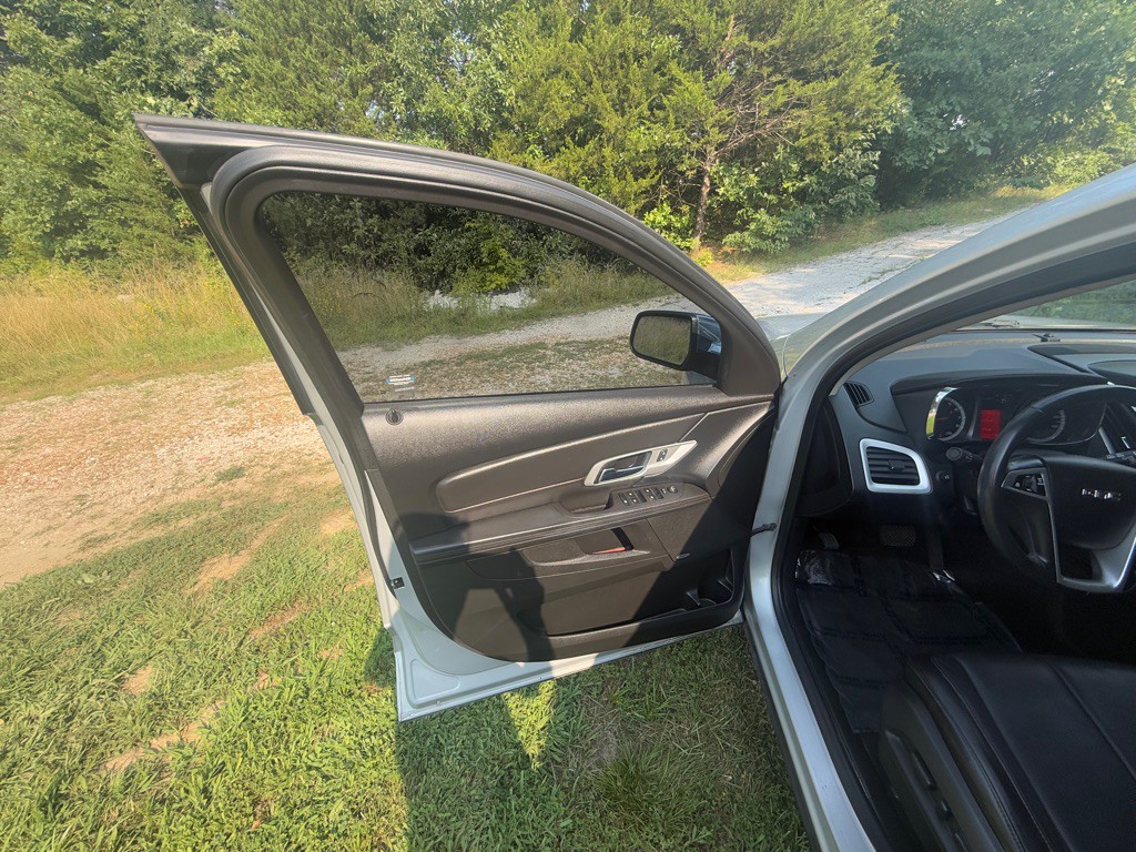 2017 GMC Terrain Image 16