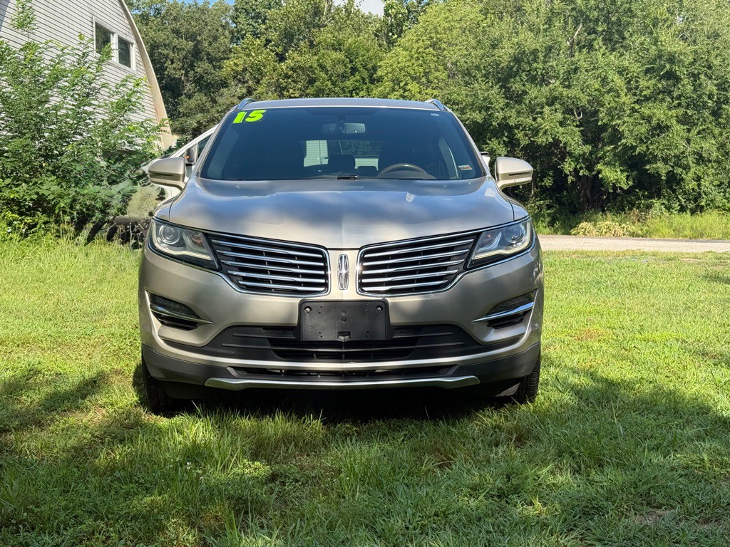 2015 Lincoln MKC Image 2