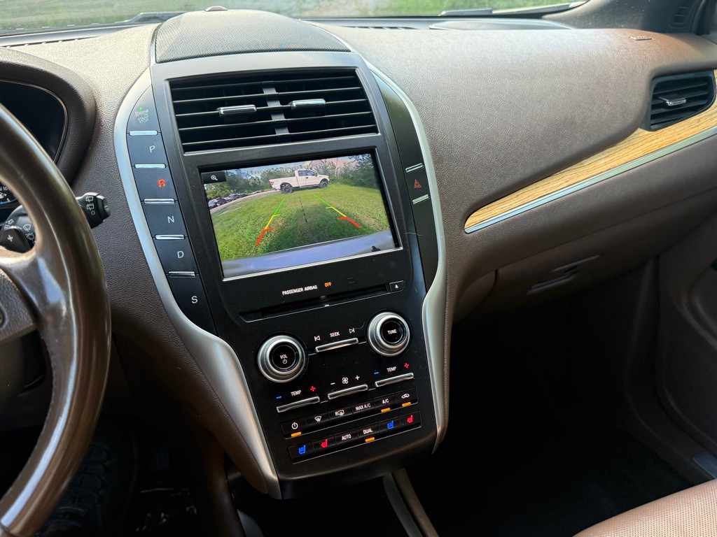 2015 Lincoln MKC Image 10