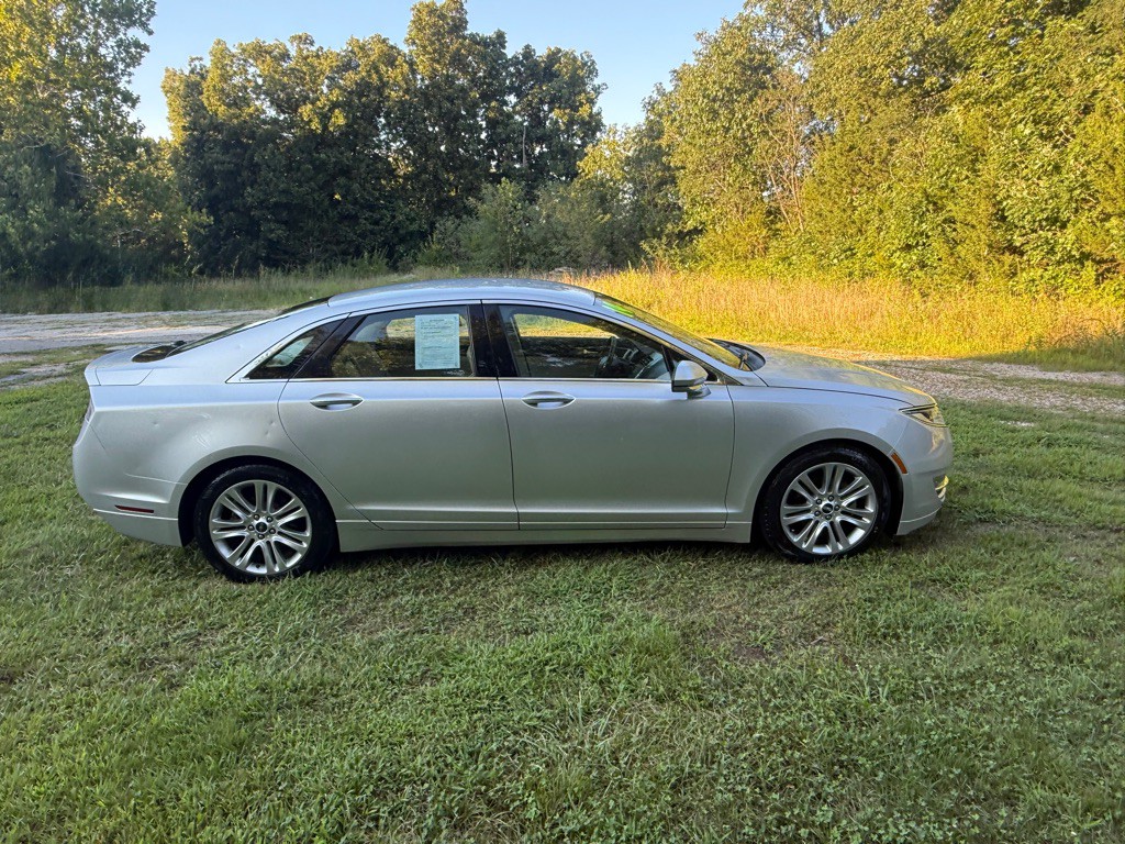 2014 Lincoln MKZ Image 4