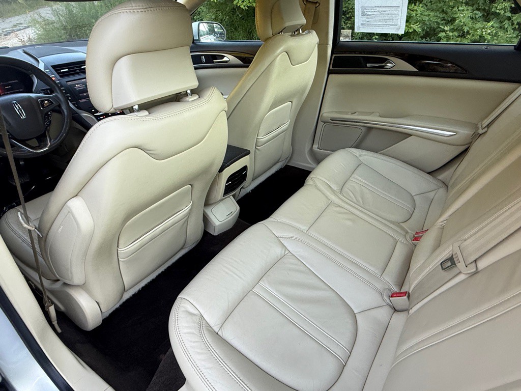 2014 Lincoln MKZ Image 15