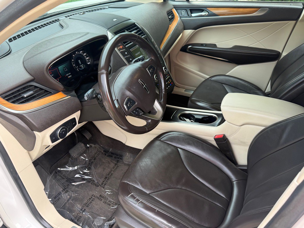 2015 Lincoln MKC Image 12